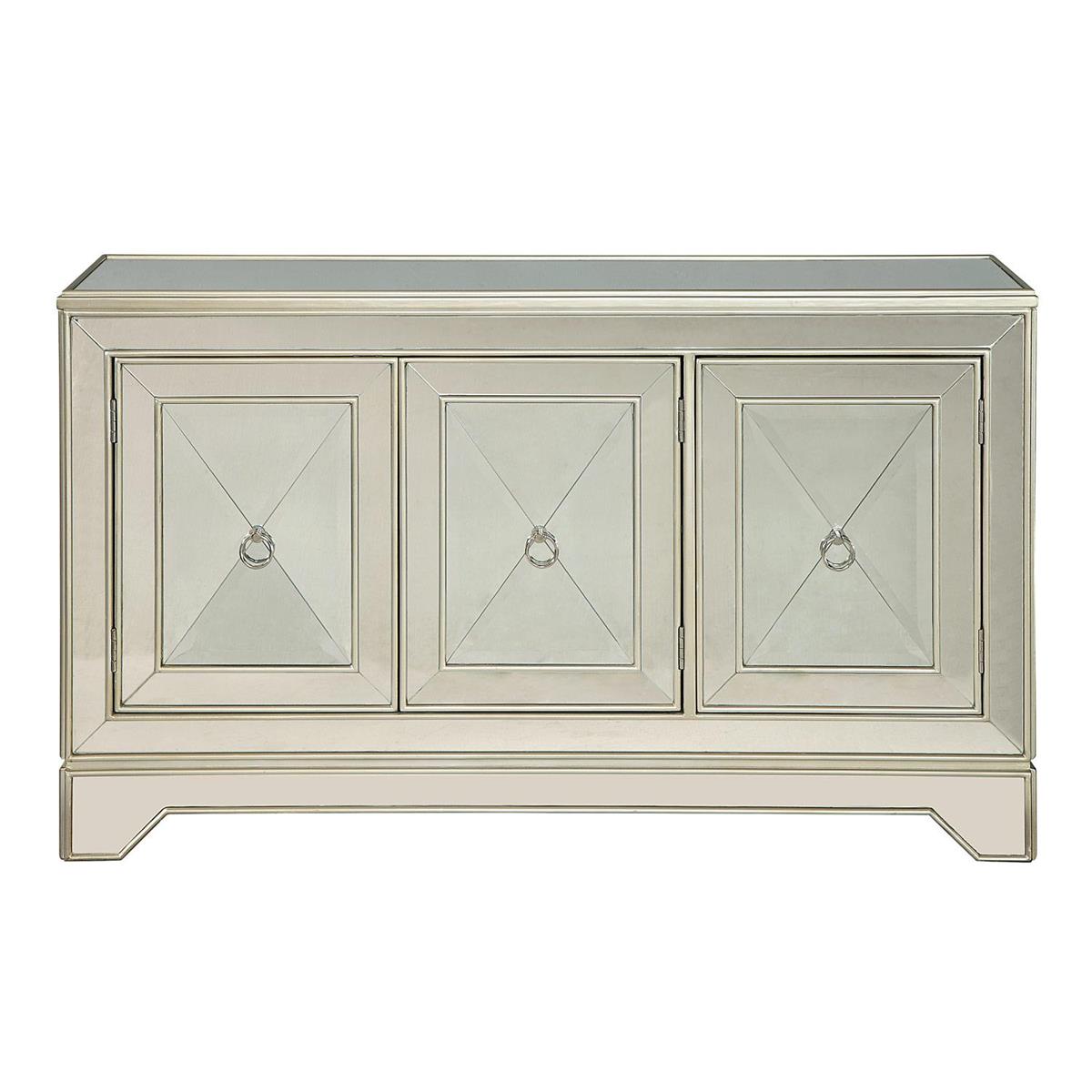 Credenza de tres puertas en oro metálico image 1