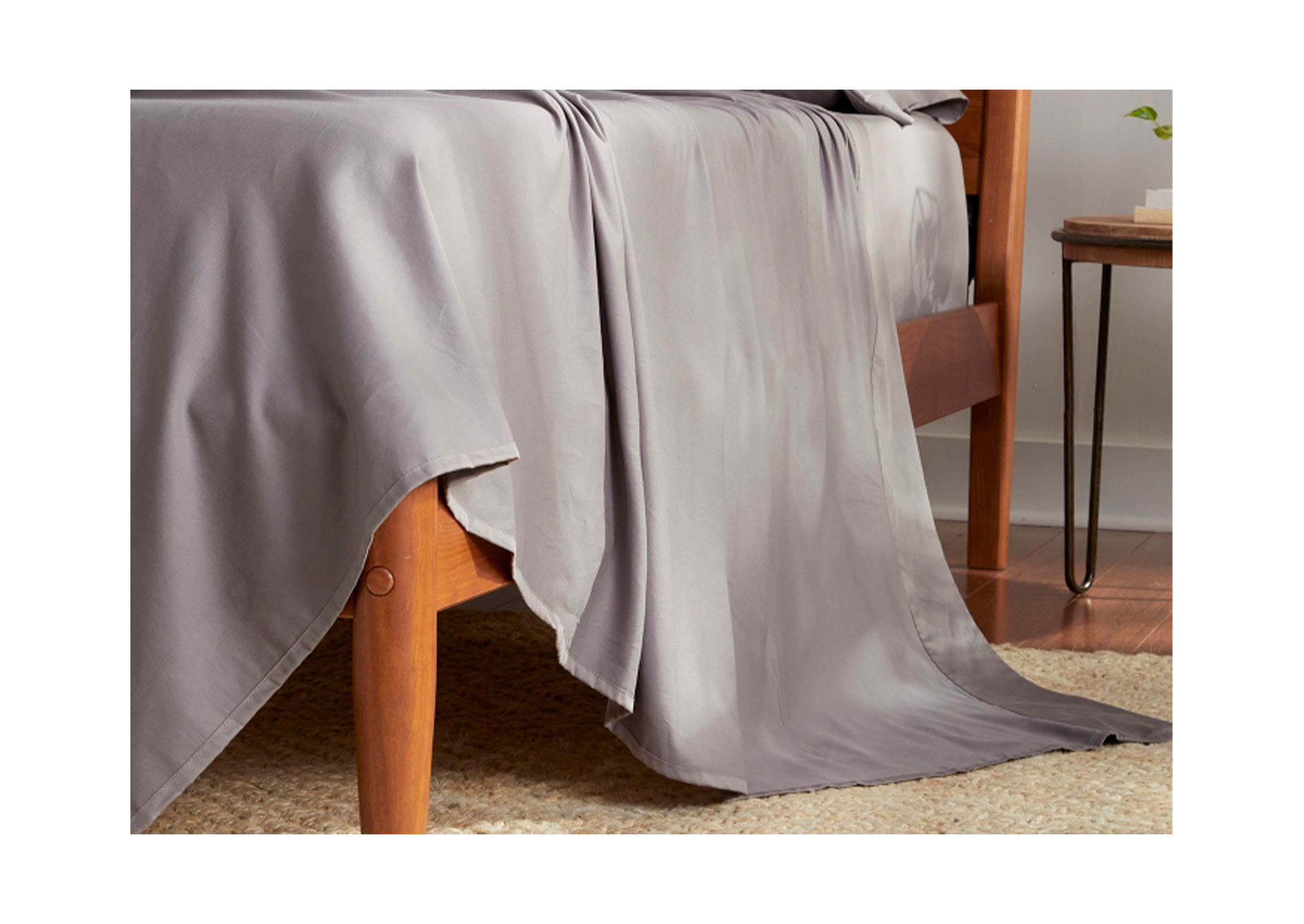 HC GRAY LIFESTYLE2 image 4