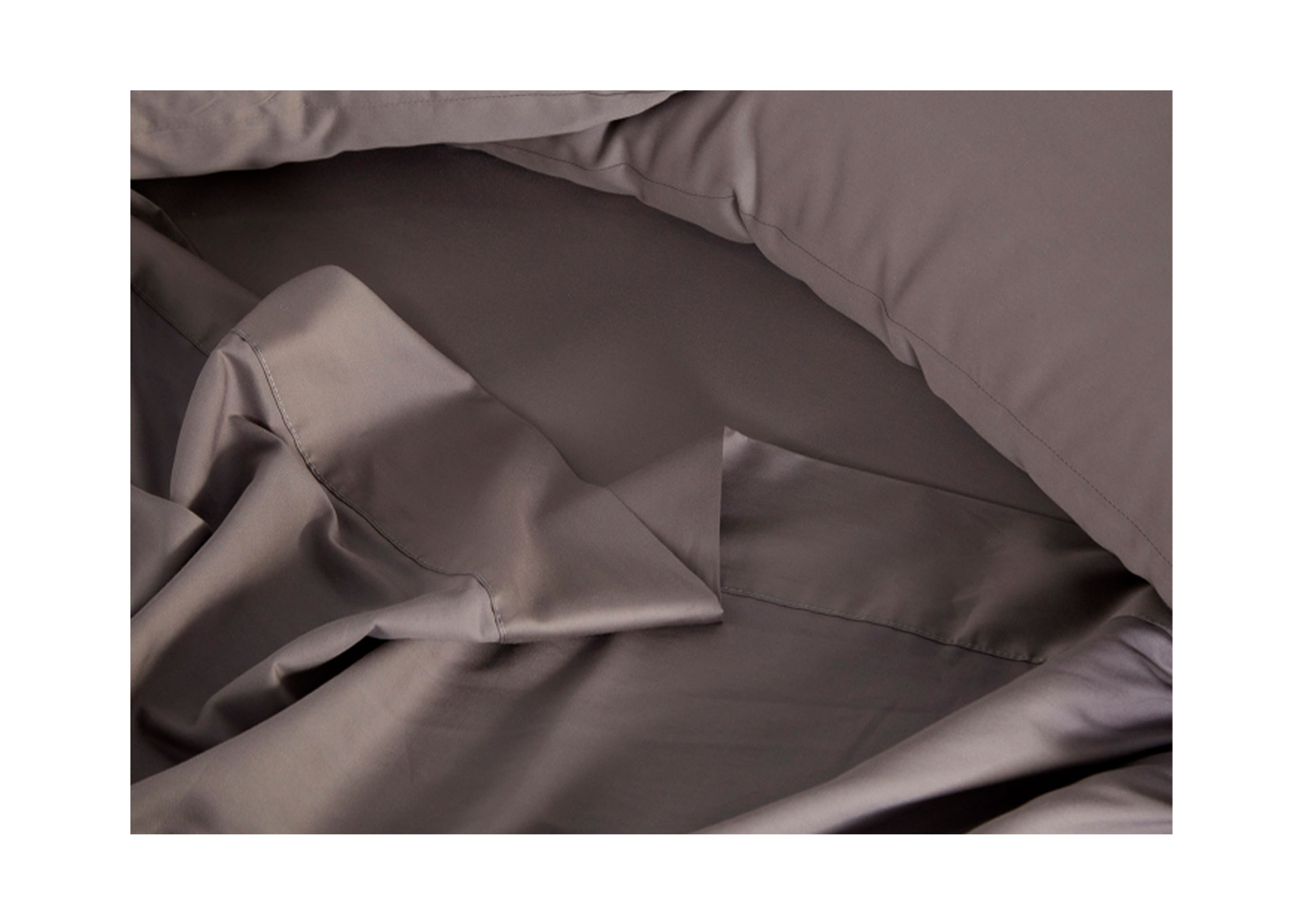 HC GRAY LIFESTYLE3 image 5